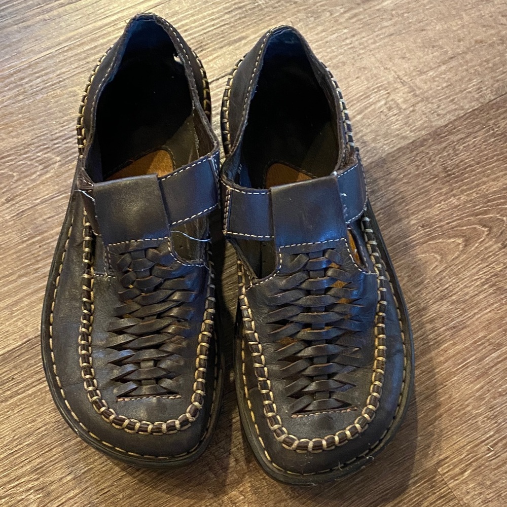 Womens Brown EUROstep Leather Loafers